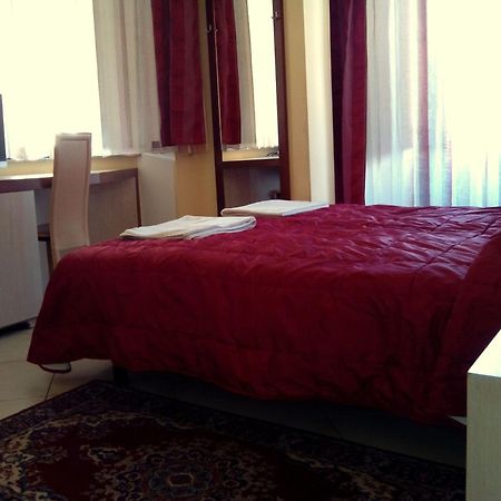 Hotel Conte Ruggero Serra San Bruno Phòng bức ảnh