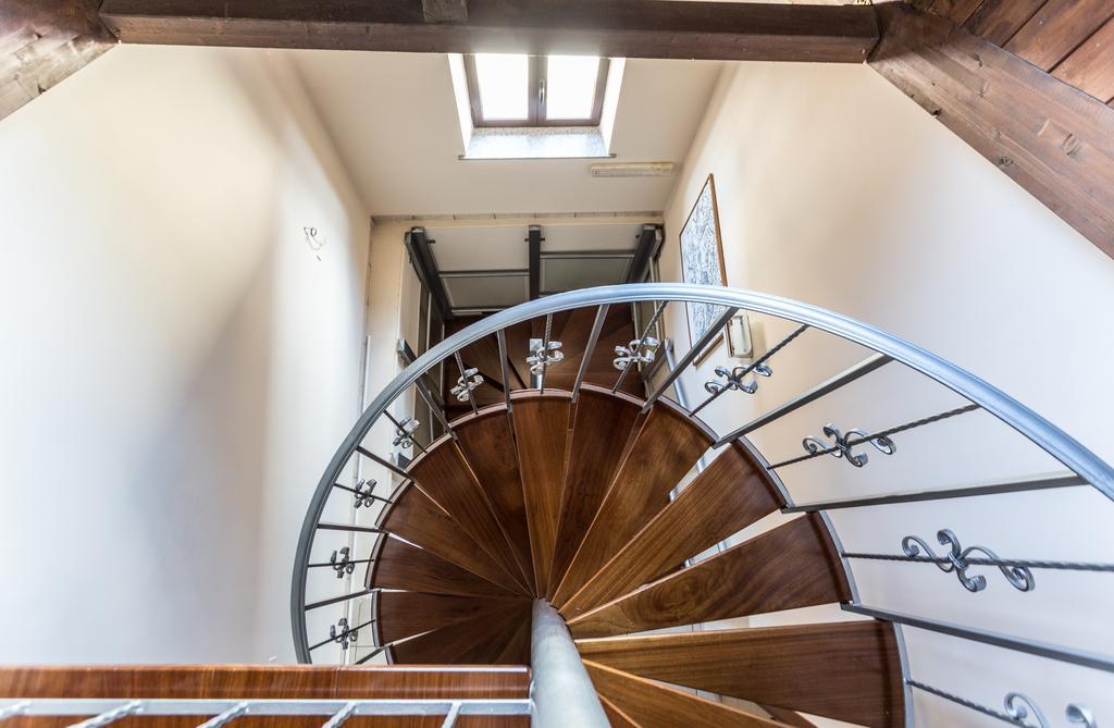 Hotel Conte Ruggero Serra San Bruno Ngoại thất bức ảnh