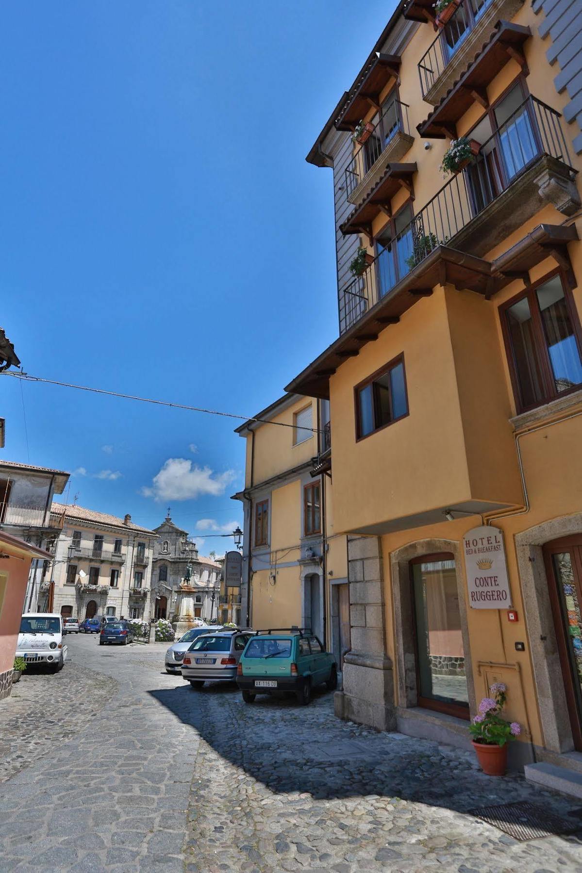 Hotel Conte Ruggero Serra San Bruno Ngoại thất bức ảnh